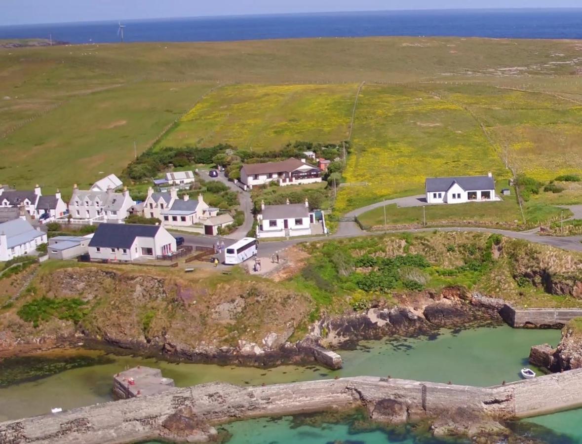 Road End Cottage Port of Ness 外观 照片